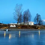 Hurdalsjoen & 4*