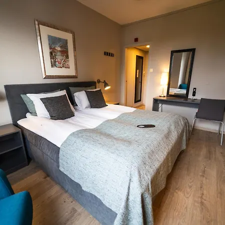 Ξενοδοχείο Hurdalsjoen & 4*